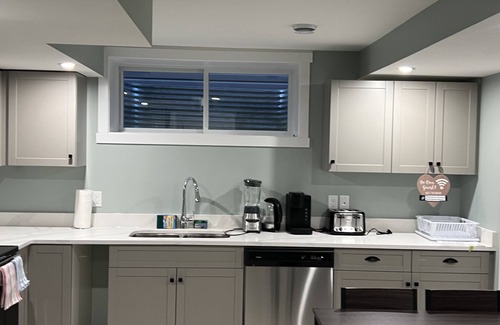 North Industrial Ski Chalet | Adorable And Cozy 2 Bedroom Space @ Brighton