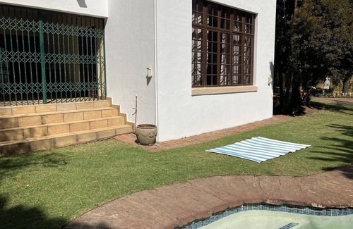 Brooklyn Cottage | Adorable and Cozy Cottage in the Heart of Pretoria