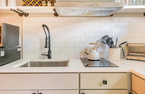 Kingman Park Apartment | Adorable Apartment in Kingman Park