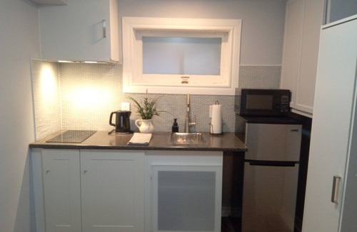 Burlington Apartment | Adorable Apt in Burlington