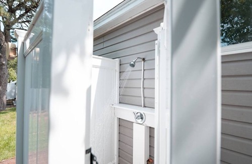 Dennis Port Cottage | Adorable Beach Cottage