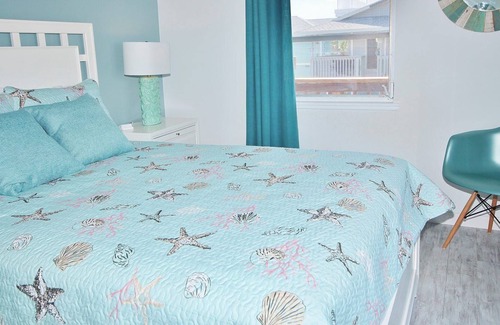 Bethune Beach House | Adorable Beachside Home with Amazing Ocean Views from the Sundeck