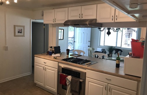 Buckeye Lake House | Adorable Buckeye Lake Cottage Sleeps 10
