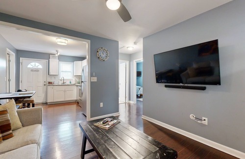 Haynes Area House | Adorable bungalow with washer/dryer & AC - five miles from downtown