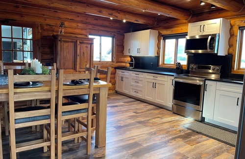 Bozeman Cabin | Adorable Cabin with amazing views!