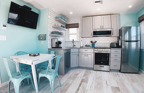Wildwood Crest Apartment | Adorable Coastline Hideaway Nestled in the Heart of the Crest!
