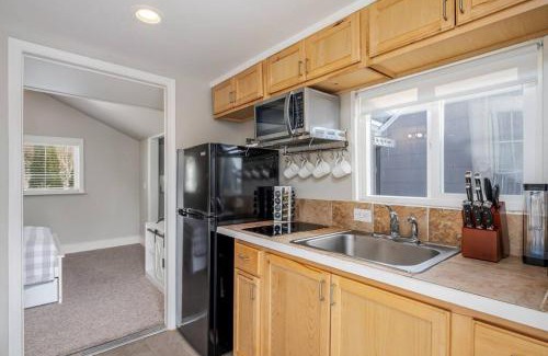 Northwest Everett House | Adorable Cottage near Scenic Waterfront Park