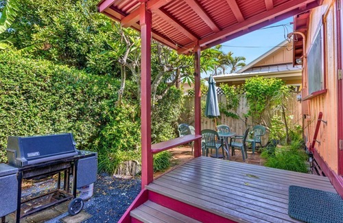 Kuau Cottage | Adorable cottage near small beach