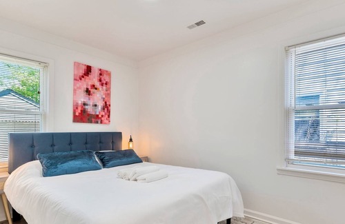 Livonia House | Adorable Cute Home w/ Workspace & Yard in Livonia