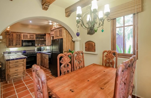 Nopolo House | Adorable Dog-Friendly Home w/a Rooftop Patio, Outdoor Kitchen, & Free WiFi