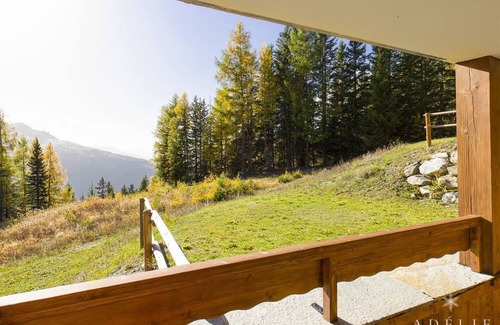 Les Eucherts Apartment | ADORABLE 3 ROOMS IN A QUIET AREA