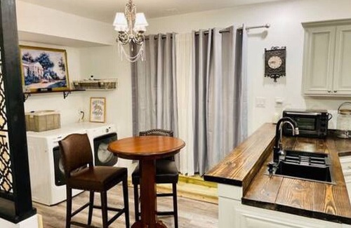 Fernandina Beach Condo | Adorable French Cottage