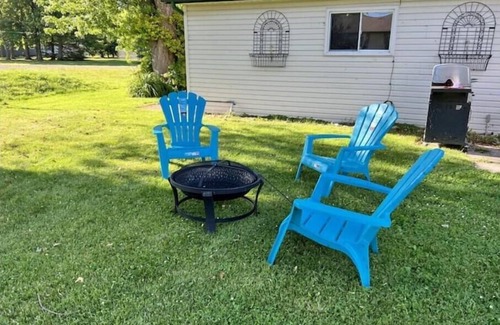 Town of Essex Apartment | Adorable Guest House near EPIC Wineries!