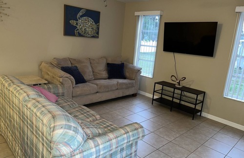 Limona Improvement House | Adorable Guesthouse