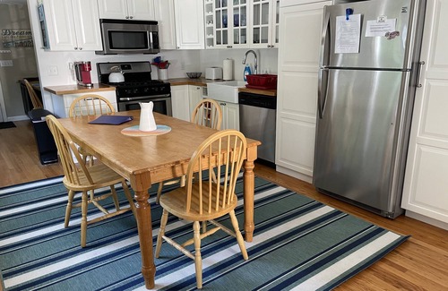 East Orleans House | Adorable home in the heart of East Orleans!