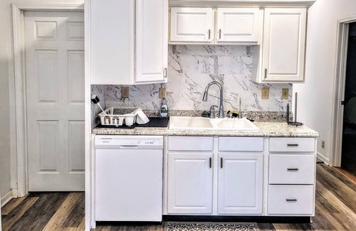 Jerome House | Adorable home with land by the river