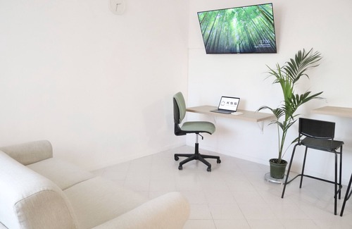 Saronno Apartment | Adorable house just minutes from Central Milan.