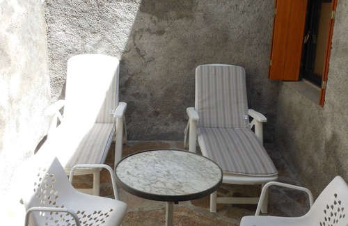 Bagneres-de-Luchon Apartment | Adorable Meuble DE Standing Dans Chalet Montagnard