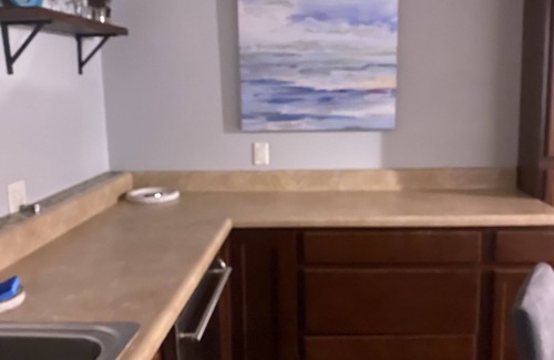 Broadview Manor Cottage | Adorable private cottage close to beaches and Port Canaveral