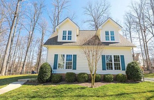 Midlothian House | Adorable private guesthouse