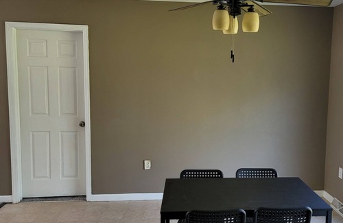 Dennis House | Adorable Rancher along the Tuckahoe River on the Jersey Shore. Close to OC, SIC