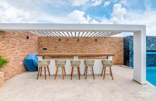 Centro House | Adorable Rooftop Pool, Reliable WiFi, Near 5th Ave