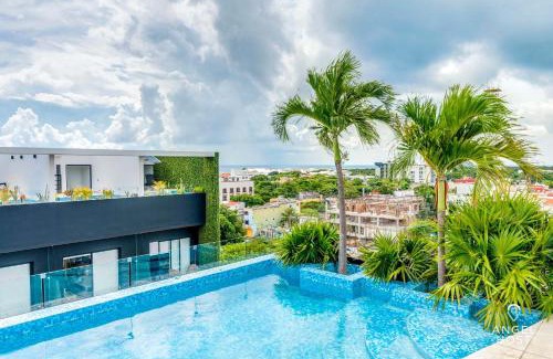 Centro House | Adorable Rooftop Pool, Reliable WiFi, Near 5th Ave