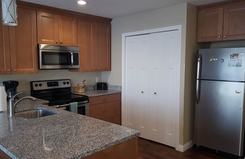 Traverse City Cottage | Adorable Silver Lake Cottage in Traverse City!