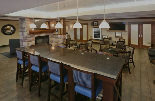 Billings House | Adorable Space for Group Trips in Great Location