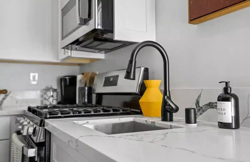 Alhambra Apartment | Adorable studio close to DTLA