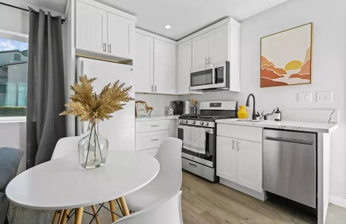 Alhambra Apartment | Adorable studio close to DTLA
