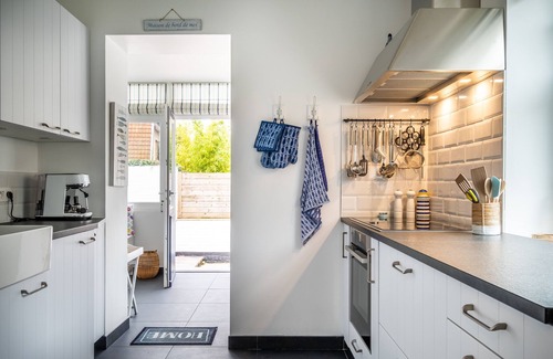 Sint-Idesbald House | Adorable typical Belgian Coast cottage