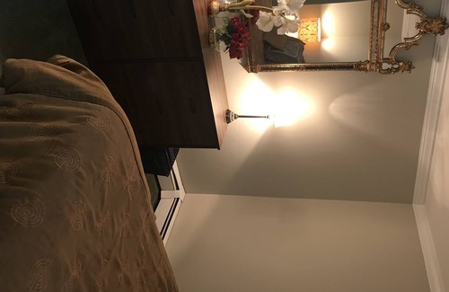 East Setauket Apartment | Adorable private walk-in apartment