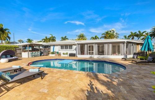 Pompano Isles House | Adorable Villa with water front in Pompano