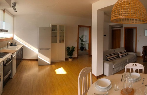 Ibarranguelua House | Adosado en la Costa con Excelentes Vistas al Estuario de Urdaibai