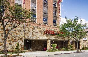 Queens Hotel | Adria Hotel and Conference Center