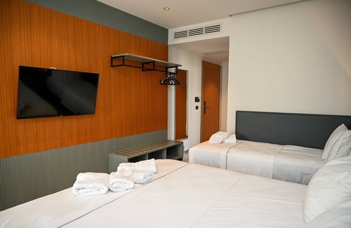 Shkembi i Kavajes Hotel | Adria Palace Hotel
