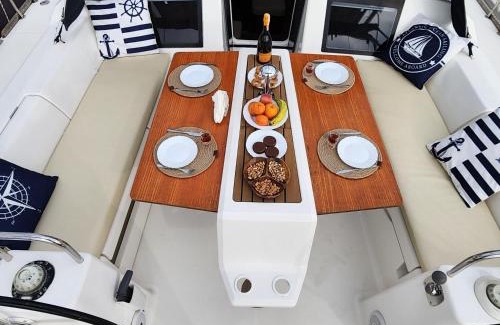 Tomicici Boat Rental | Adriatic Blue Voyage