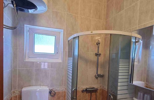 Bar House | Adriatic coast, vacation home in Montenegro, also for large families and dog lovers