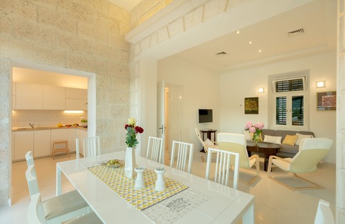 Zaton Villa | Adriatic Escape: Luxury Villa Dubravka