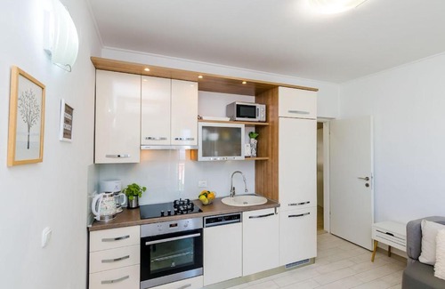 Brasina Apartment | Adriatic Sunny Apartment II