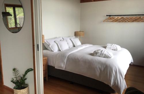 Parapara Resort | Adrift In Golden Bay- Absolute Beachfront Villas