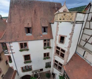 Riquewihr Bed & Breakfast | ADRIHOF à Riquewihr, Cour de l'Abbaye d'Autrey