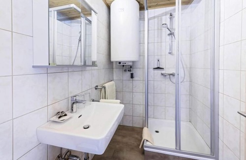 Wasserhofen Apartment | Adults only apartment with pool