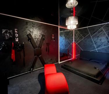 Bragadiru Apartment | Adult only fantasy room