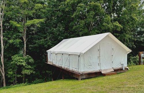 Silver Point Other | Adult-Only Luxurious Tented Cabin Perfect for a Modern Glamping Escape in Tennessee