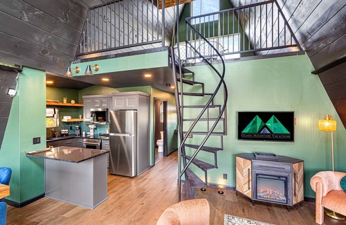 Omaha Resort | Adult Only Private Resort TableRock ThunderRidge