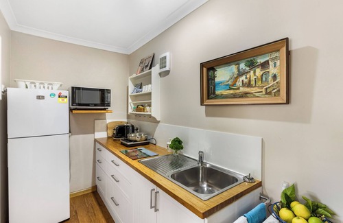 Mount Clarence Apartment | Adult Retreat Accommodation not suitable for children