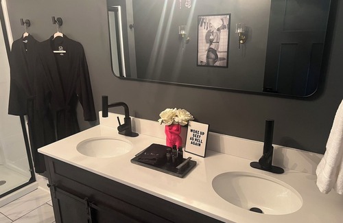 Rock Island House | Adult-Theme Rental Home w/Kink Room, Strip Club, Zen Room.Couples Getaway!