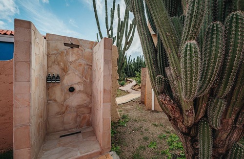 Santa Cruz House | Adults-Only Casita w/King Bed, Pool, BBQ & Nature Views Near Aruba Nat’l Park!